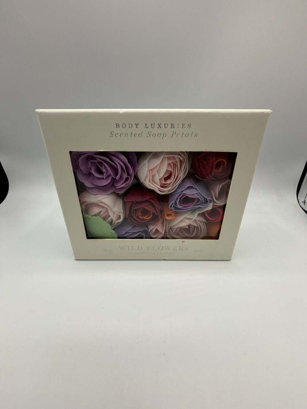 Body Luxuries Scented Soap Petals Wild Flowers 2.47 oz